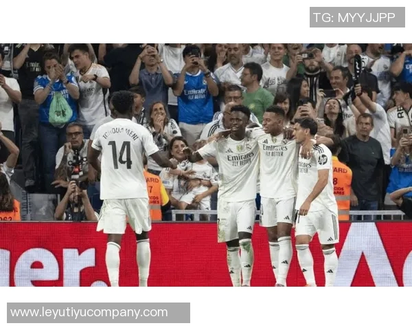 多特和尤文等多支英超球队关注皇马18岁后卫霍安马丁内斯