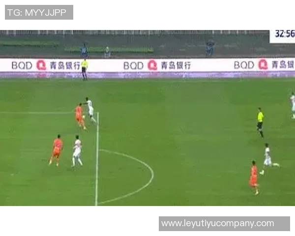 后场防守失误致命奥斯卡助攻侯永永头球破门泰山队暂时落后玉昆队