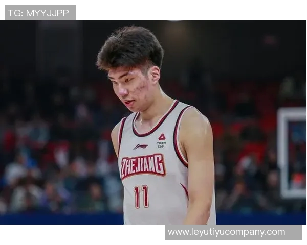 余嘉豪是否返回集训将根据多方情况综合评估决定