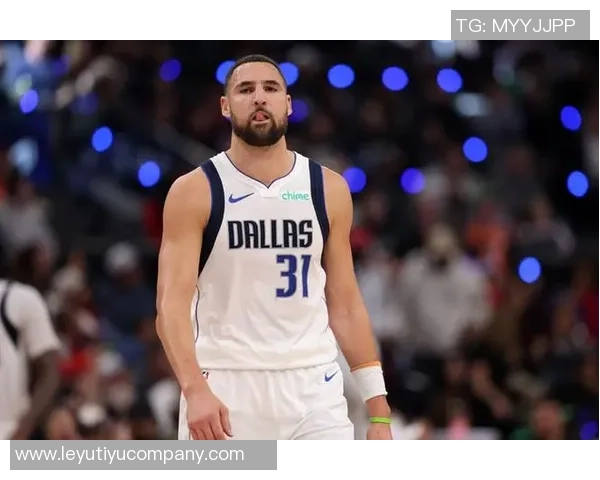 德怀特鲍威尔缺阵独行侠战绩惨淡反之回归战斗力十足