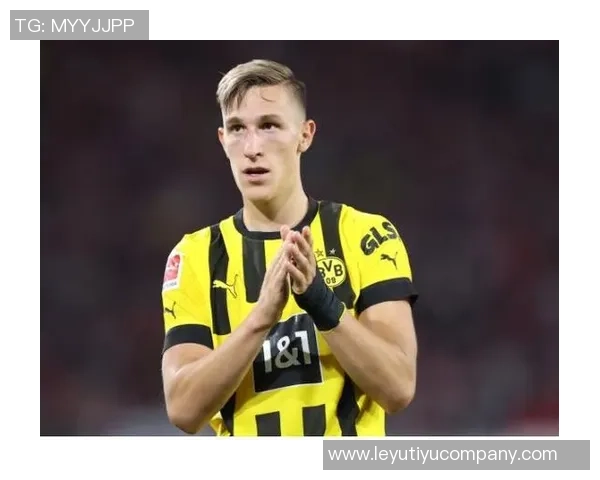 续约施洛特贝克与阿德耶米是否增加解约金条款凯尔表示尚未决定